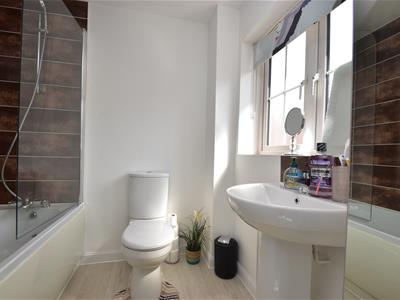 Main bathroom